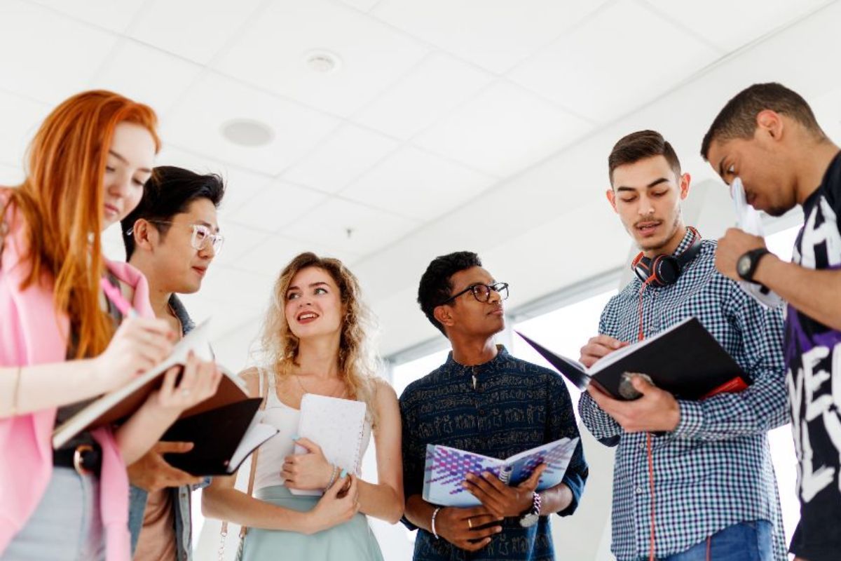 Carreras semipresenciales de la Universidad Católica Sedes Sapientiae